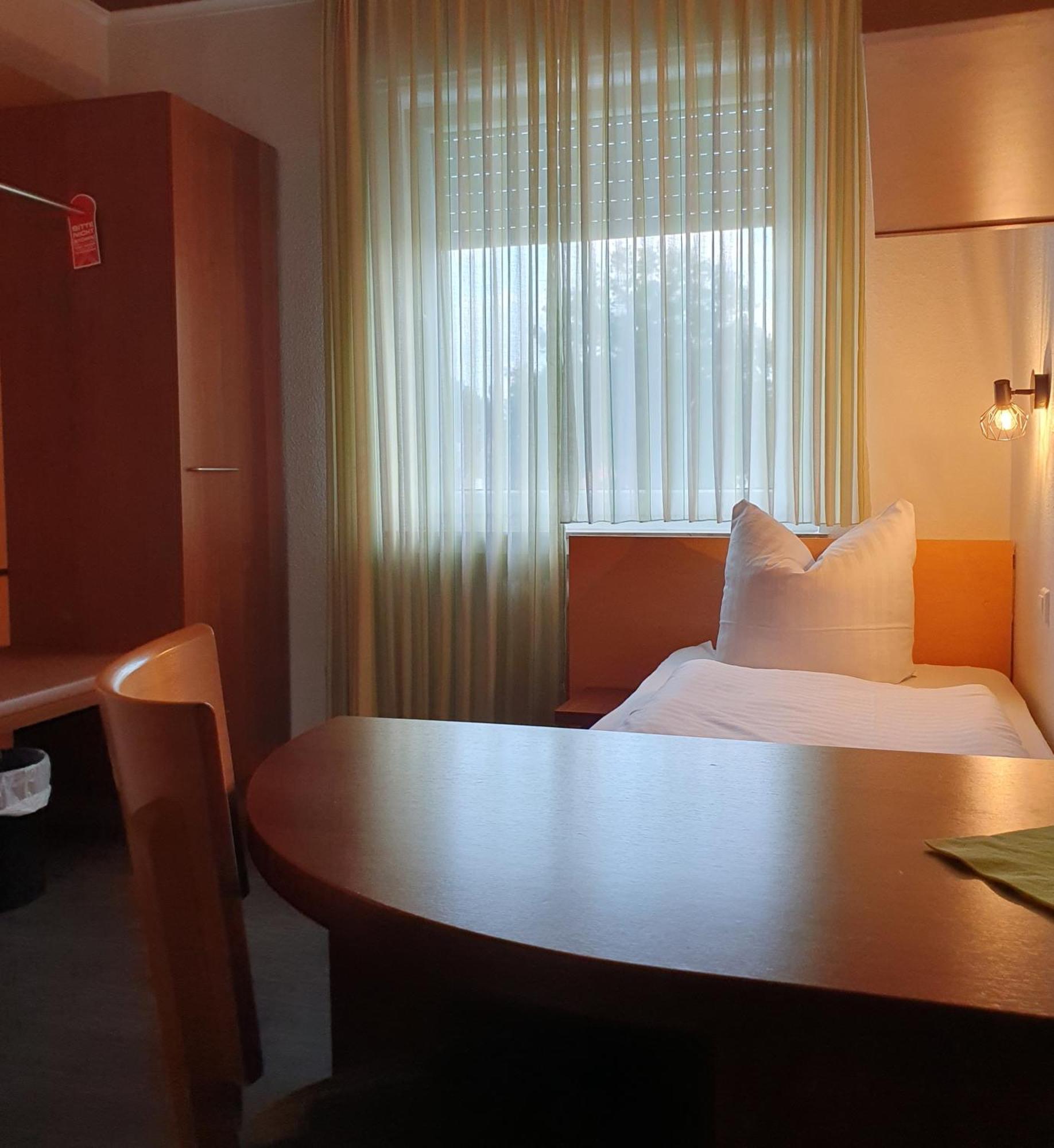 Waldhotel لينغِن المظهر الخارجي الصورة